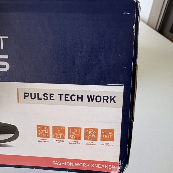 Rockport Works “Pulse Tech” Size 9.5 Wide Women Black Comp toe Sneaker - Picture 11 of 13